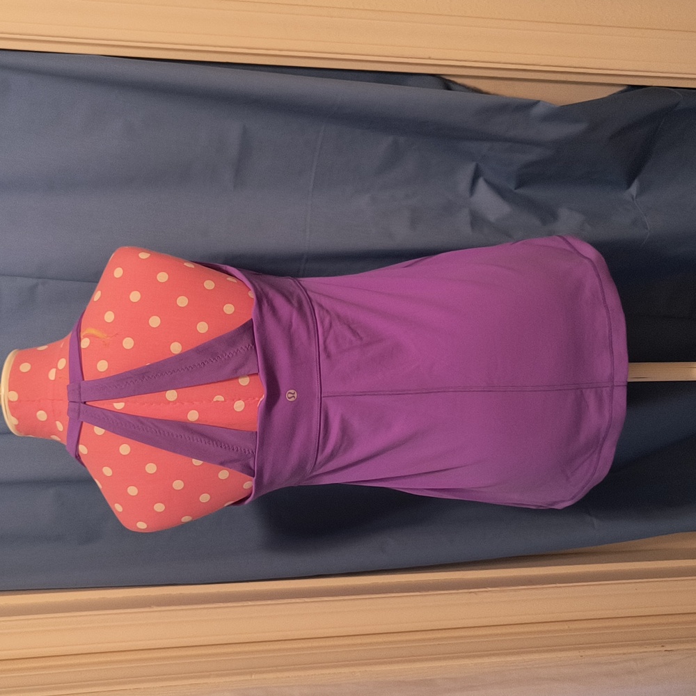 Lululemon Bright Pastel Purple Tank Top Size 10